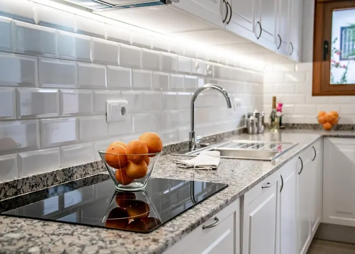 Guzman - Thomas Semesterbostad *