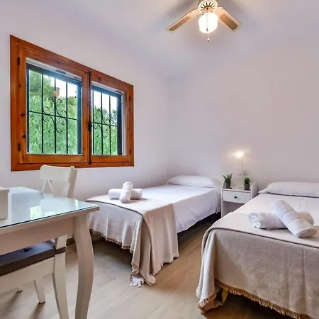 Guzman - Thomas * Benissa